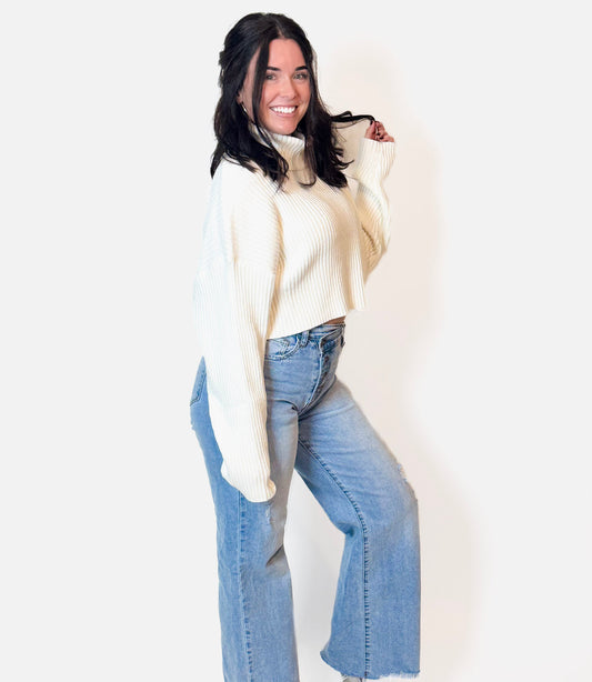 FIRST FROST TURTLENECK SWEATER (IVORY)