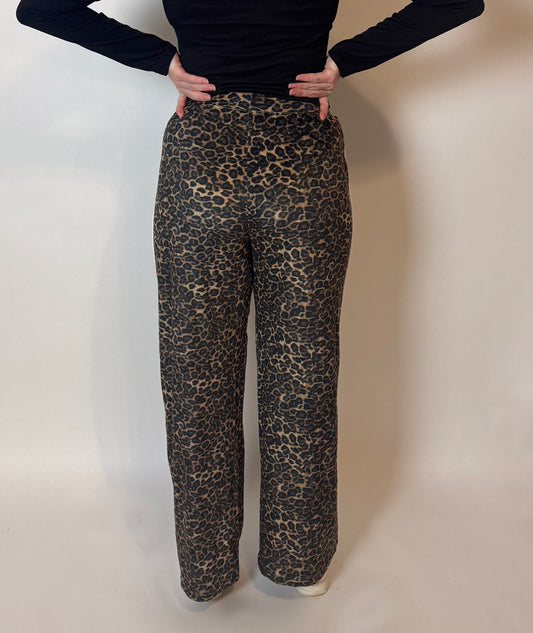 THE UNTAMED VELVET WIDE LEG (LEOPARD & PINK)
