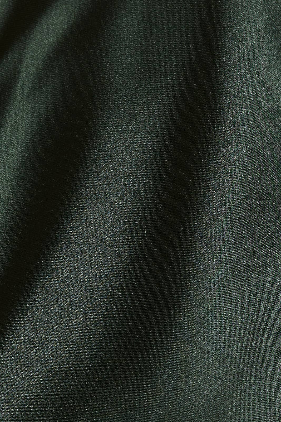 EVERGREEN ELEGANCE LACE TRIM TOP (EMERALD GREEN)