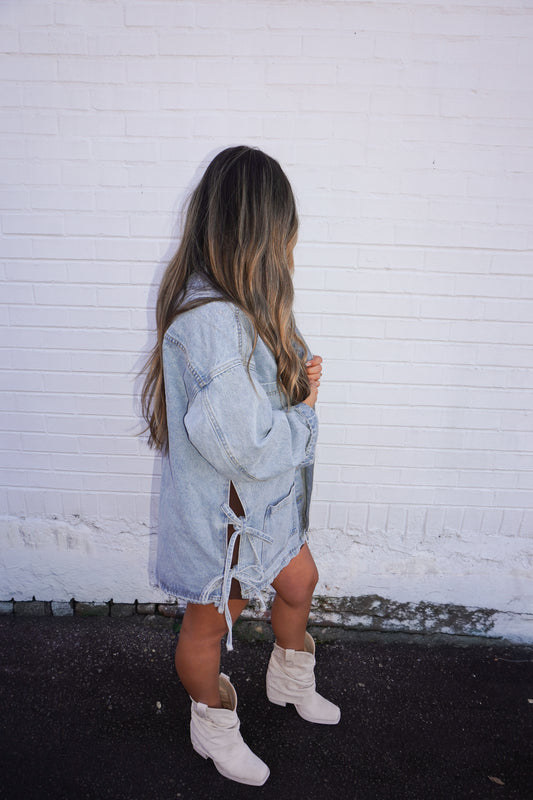 KNOT YOUR AVERAGE DENIM JACKET