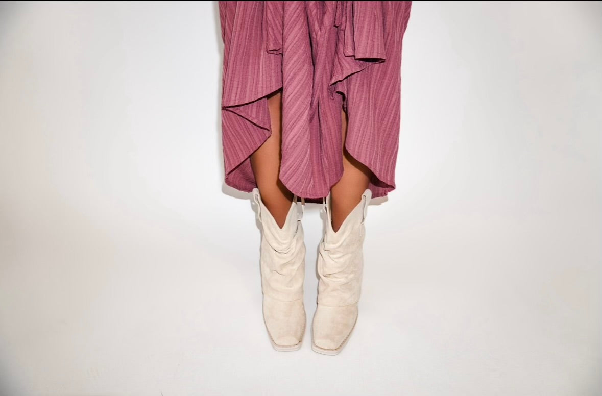 CHARLESTON GIRL BOOTIES  (WHITE OAK)