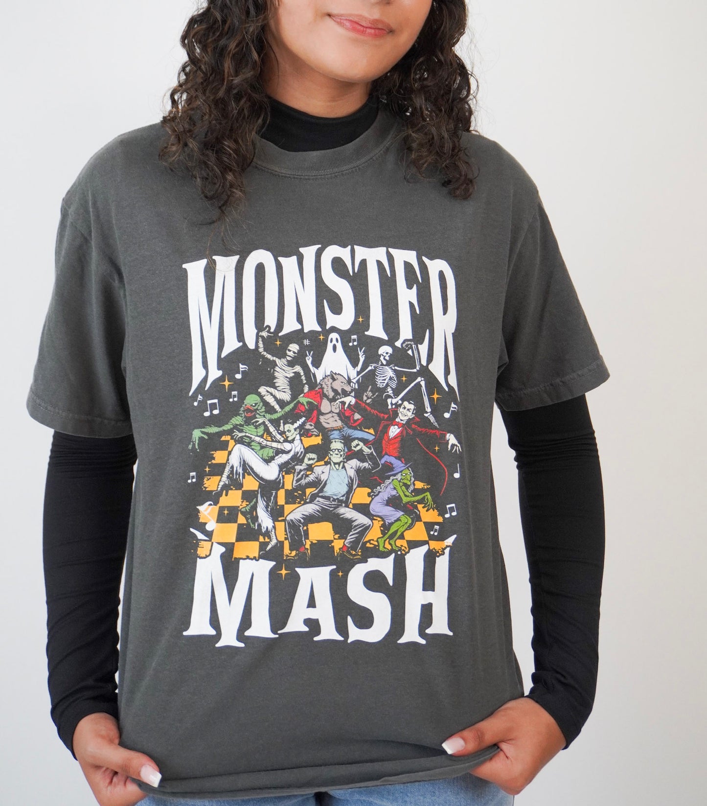 MONSTER MASH GRAPHIC TEE (PEPPER)