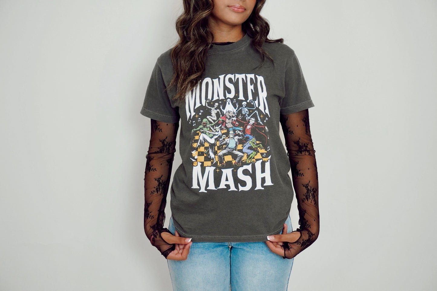 MONSTER MASH GRAPHIC TEE (PEPPER)