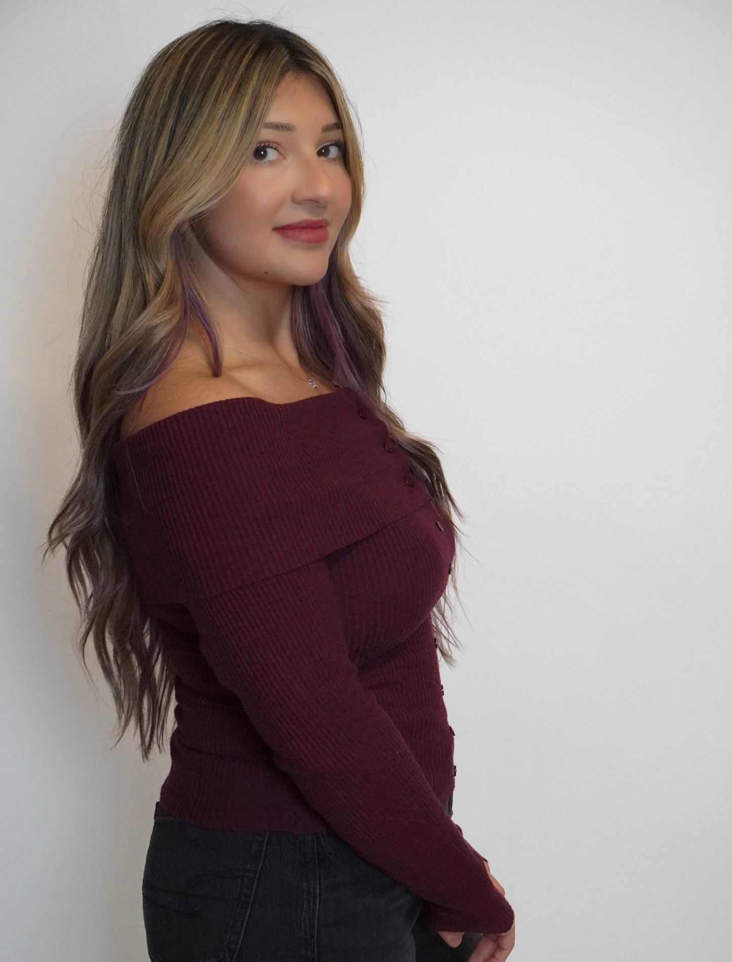 BUTTONED IN BERRY OFF THE SHOULDER TOP (BURGUNDY)