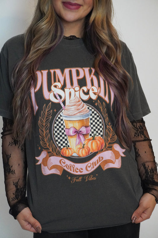 PUMPKIN SPICE SOCIETY GRAPHIC TEE (PEPPER)